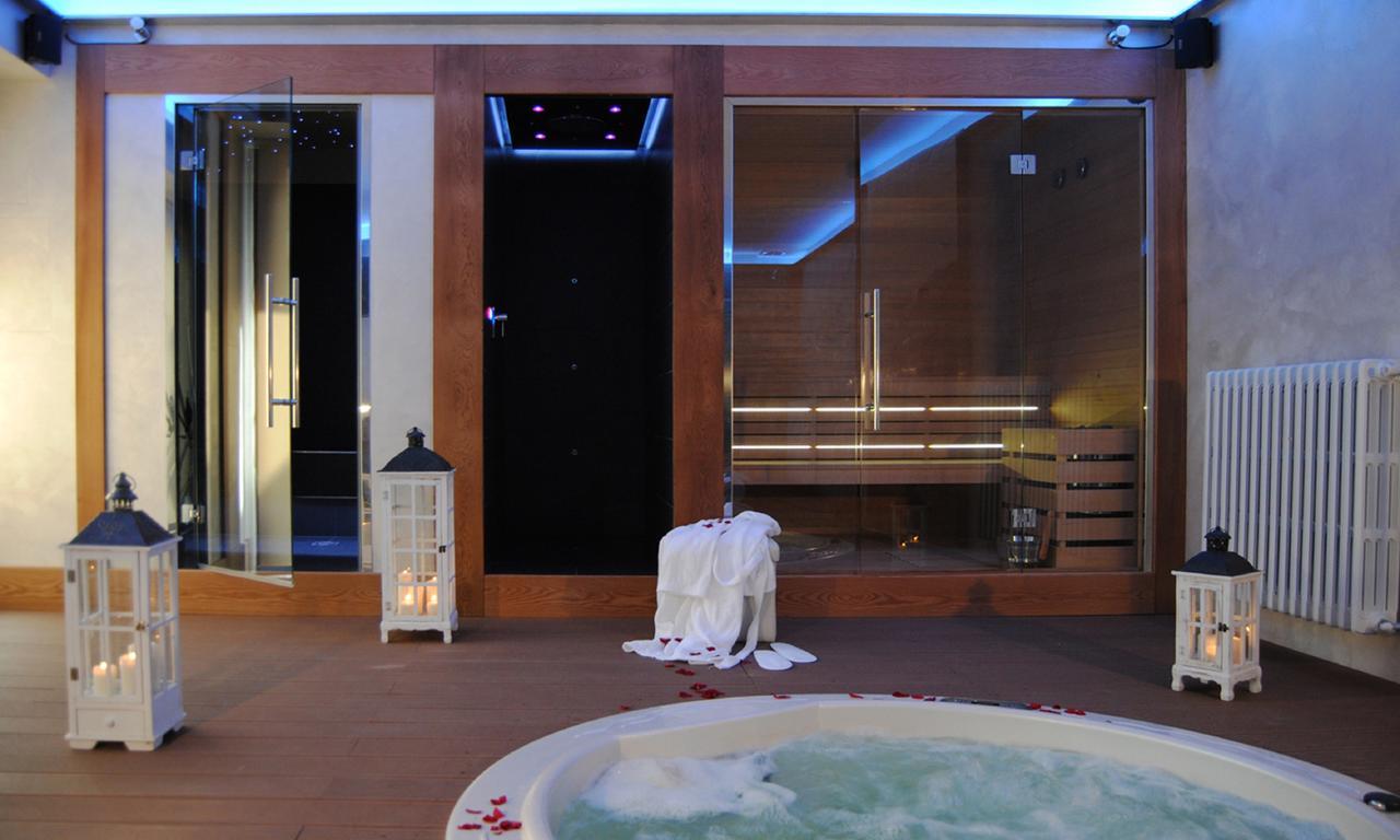 Rocche Di Montexelo - Green Key Apartments & Spa Monticello d'Alba Exteriör bild